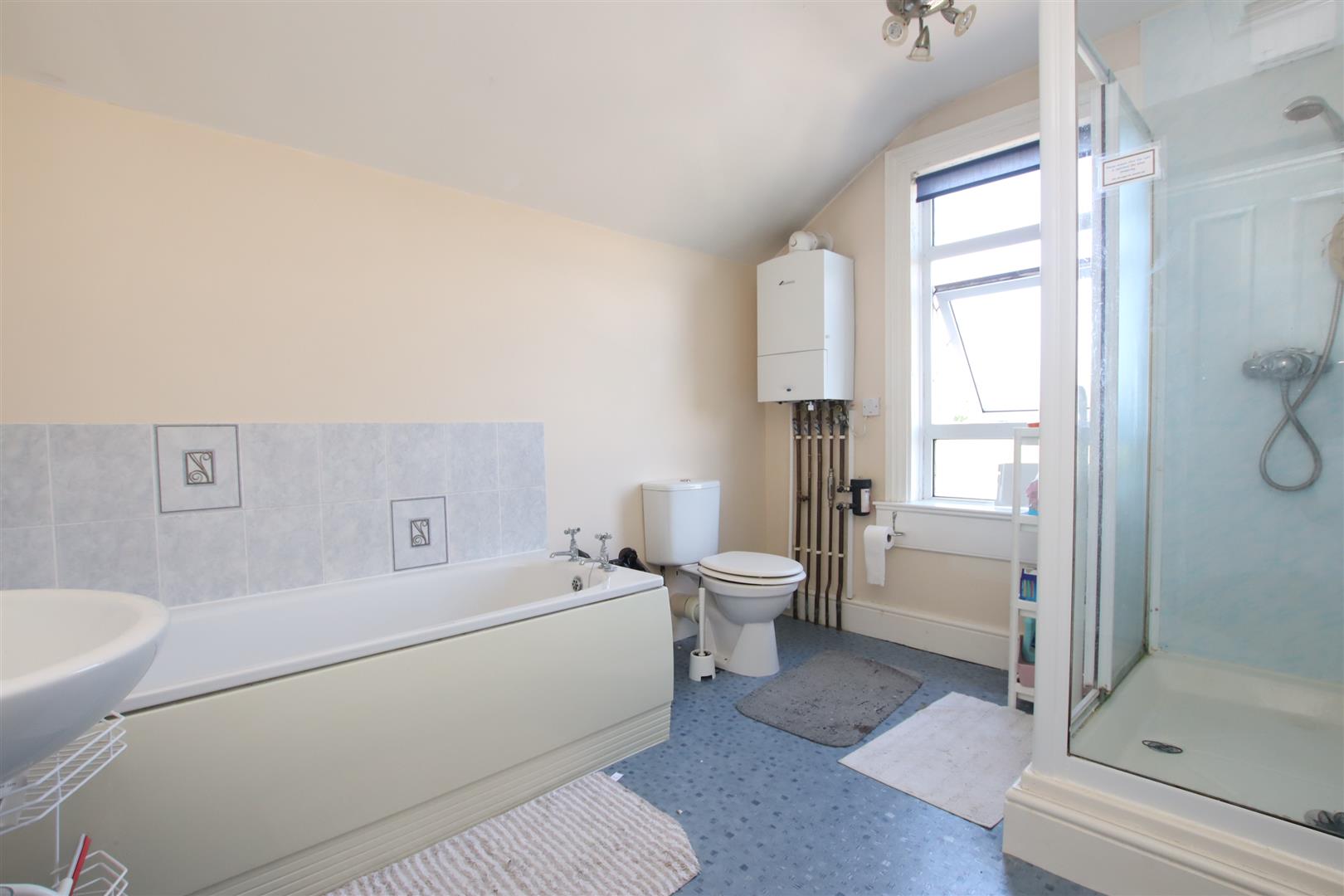 Coronation Avenue, Bath, BA2